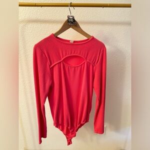 Size xl never used hot pink